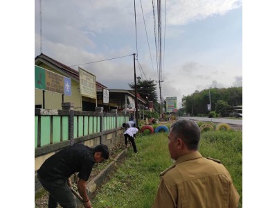 Pembersihan Area Depan