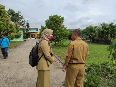 Pembersihan Area Depan